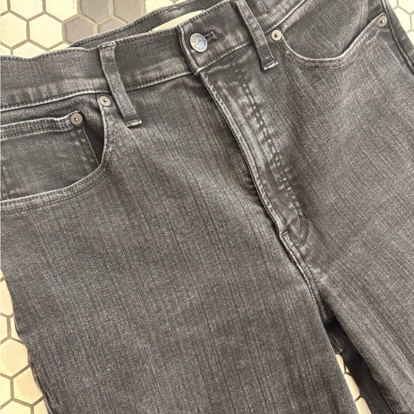 Madewell The Perfect Vintage Wideleg Jean. Black. Size 30. - Picture 8 of 15